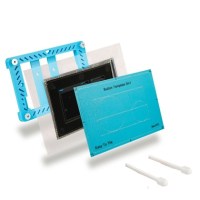 Tece se základnou - pod sterku